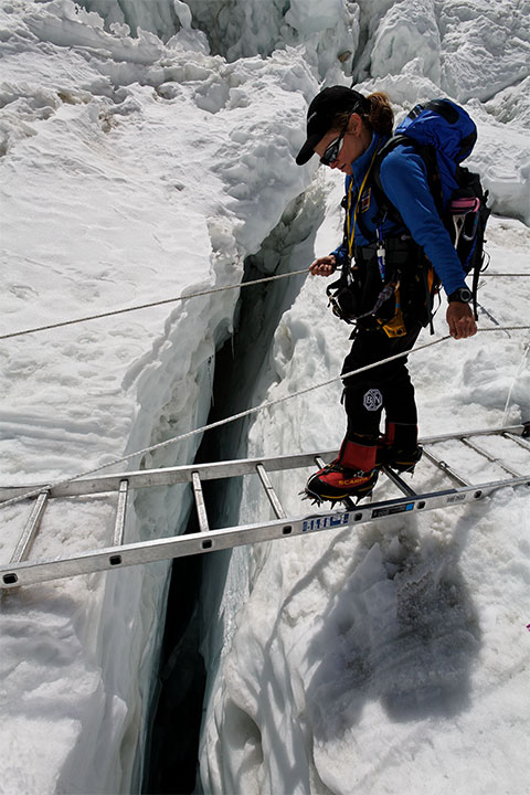 Gineth Soto on an icefall ladder