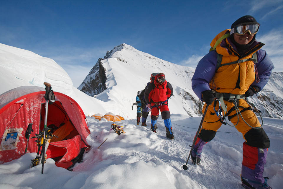 sherpas setting out